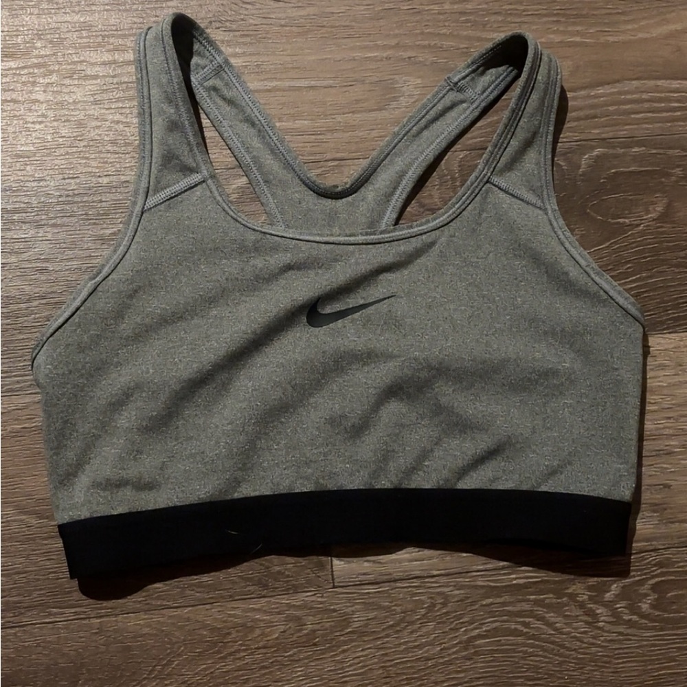 Nike Women's Heathered Gray Sports Bra